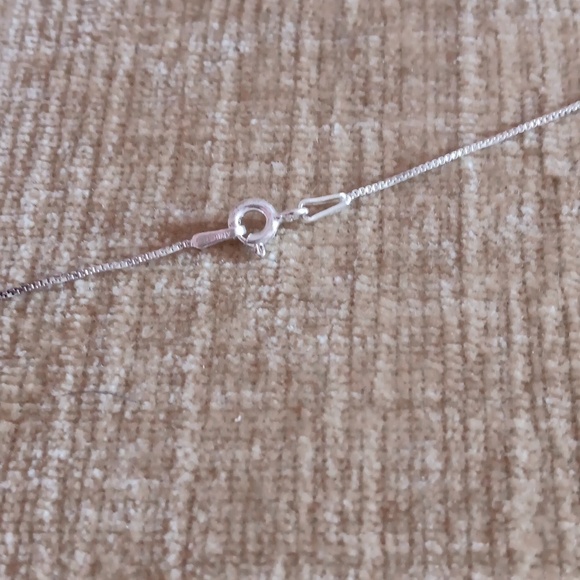 925 Tiny Box Chain Delicate Silver Necklace - Picture 4 of 10